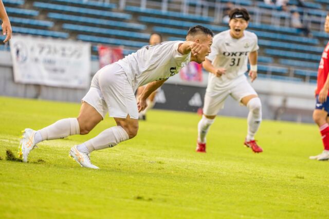 25/26 
第60回The KSL アストエンジ関西サッカーリーグDivision2 
第10節 @kaisers_soccer 
【Match Inside 2/5】

📸No.1-5 コーナーキックから
河嶌佑起選手が先制点を決める。
📸by @keisuke_imachi 

ーーーーーーーーーーーー

#社会人サッカー
#社会人リーグ
#大阪府社会人サッカー
#アストエンジ
#アストエンジ関西サッカーリーグ 
#アストエンジ関西サッカーリーグ2部 
#アストエンジ関西サッカーリーグdivision2 
#生野区
#OKFC
#大阪コリアンフットボールクラブ 

#スポンサー
#ミレ信用組合
#NK興産
#きらく屋
#原田建物株式会社
#株式会社Bond
#株式会社宮川公製作所
#株式会社ホームテックビルサービス
#株式会社コピー
#株式会社Eikyu
#おにやんま君